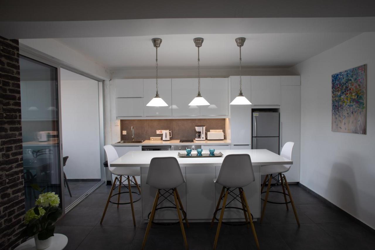 Poseidon Apartment By Michalis ไอยานาปา ภายนอก รูปภาพ